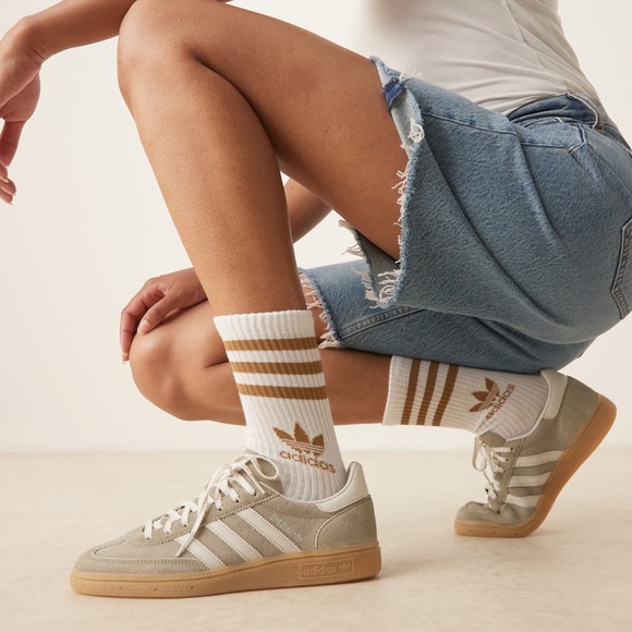 ADIDAS HANDBALL SPEZIAL BEIGE/SAND SUEDE SNEAKERS SIZE M7 W